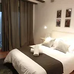 Total Elegance 아파트