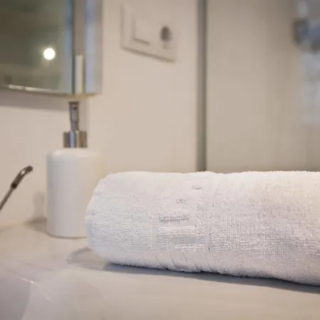 Total Elegance * Valensiya