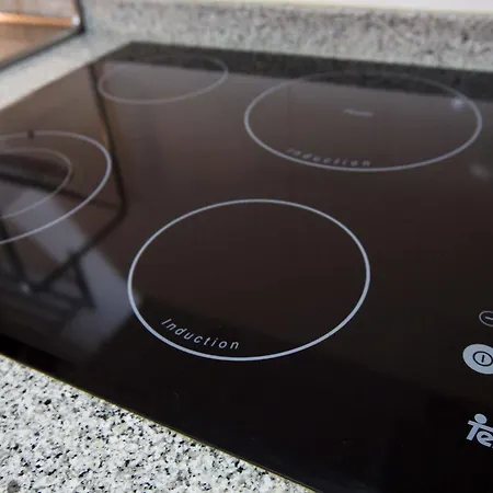 Total Elegance 아파트