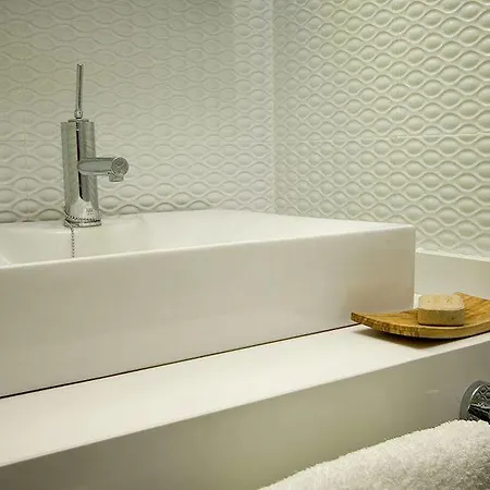 Total Elegance 발렌시아