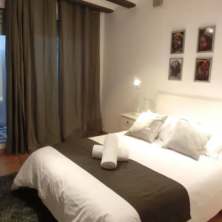 Total Elegance Apartment